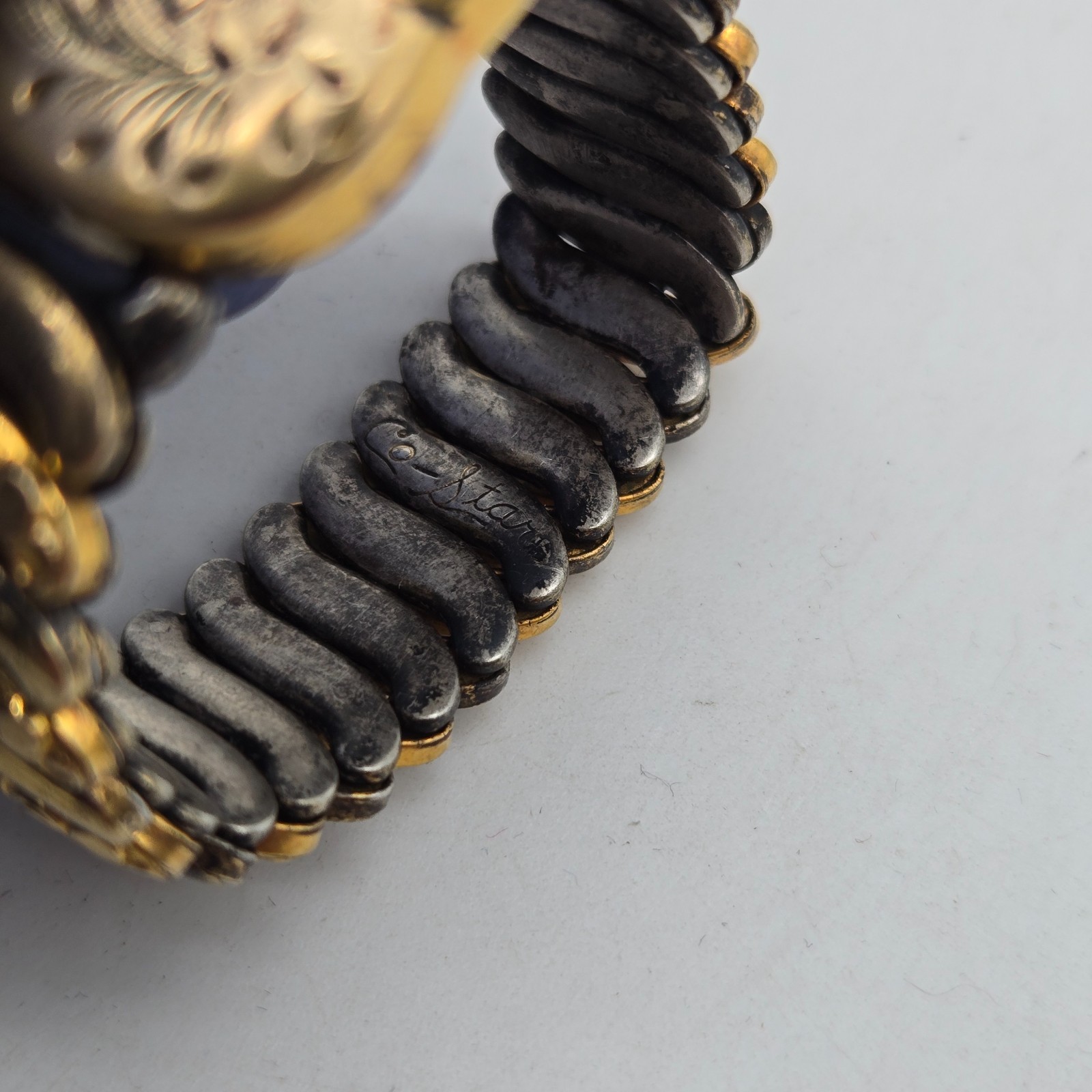 Vintage Co-Star 10k Gold-Filled Sweetheart Expansion Bracelet Stretch Heart