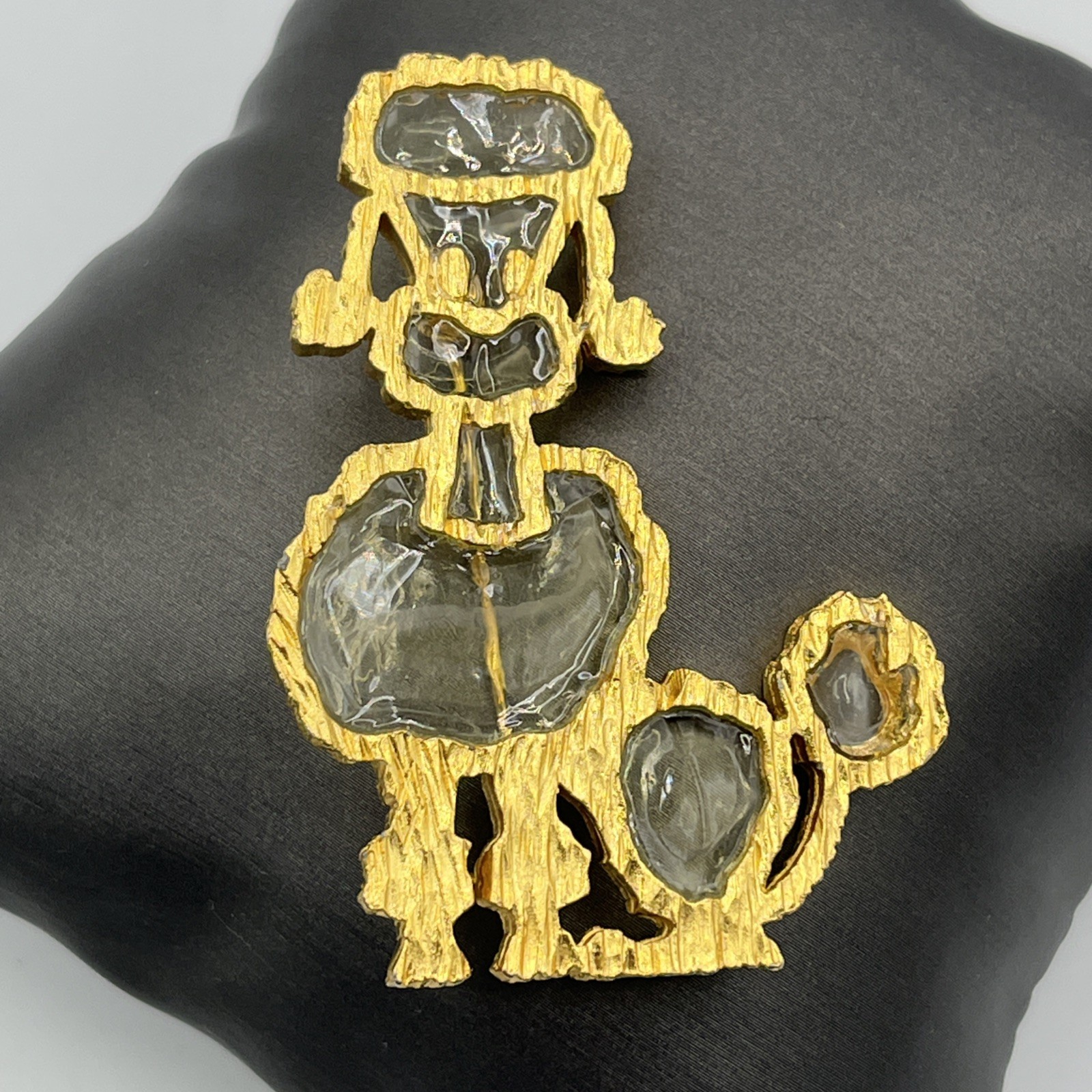 Lester Joy Brooch Gold Tone Resin Stained Glass Poodle Pin 2.25″