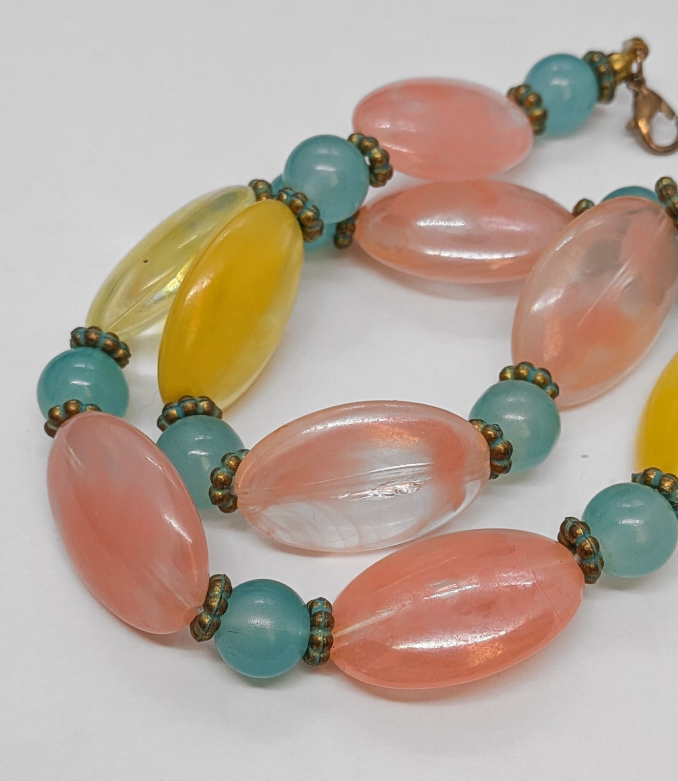 Multi‑Color Acrylic Beaded Necklace 16″ Pink Yellow Blue • Pastel Spring Easter