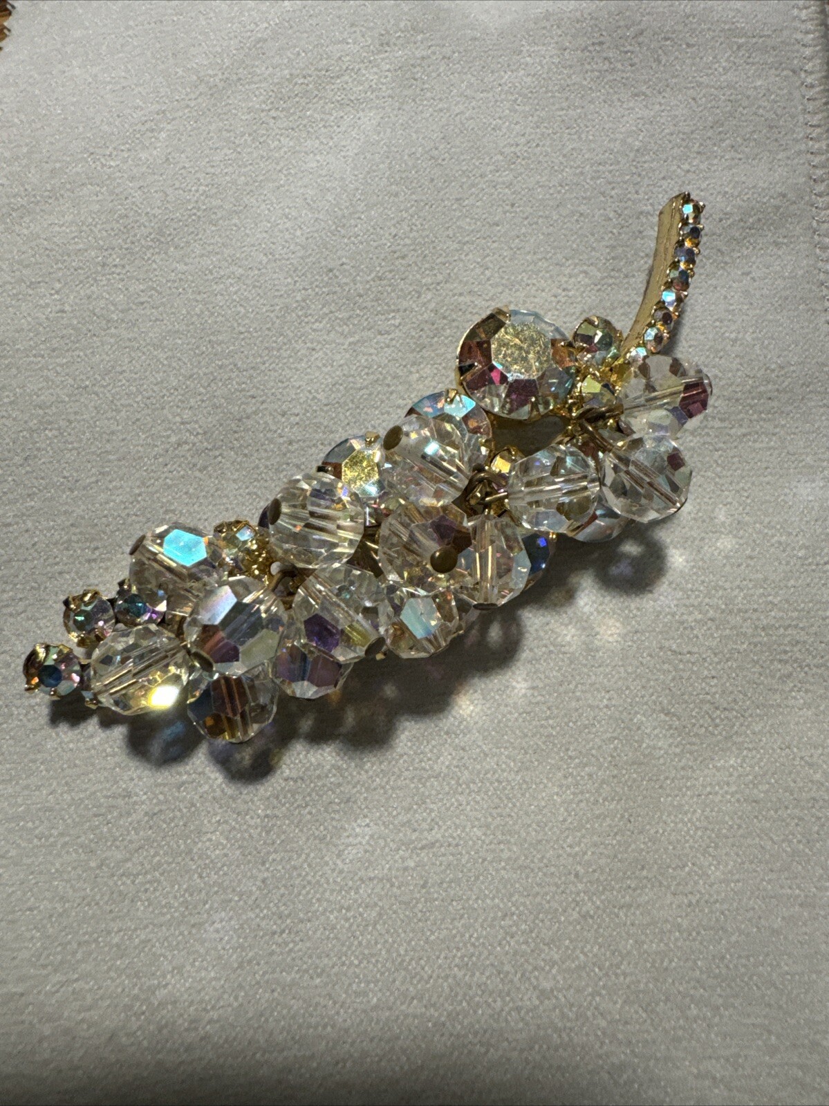 VINTAGE Delizza & Elster Juliana Rhinestone and Crystal Brooch Classic!