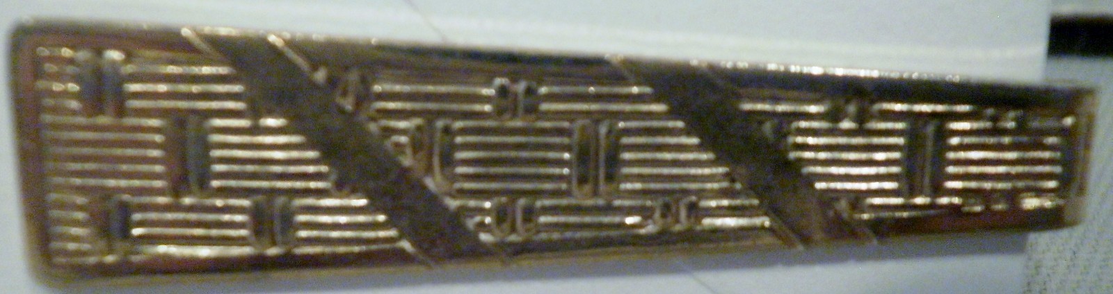 Vintage Gold Tone Woven Design Tie Clip Bar and Cuff Links
