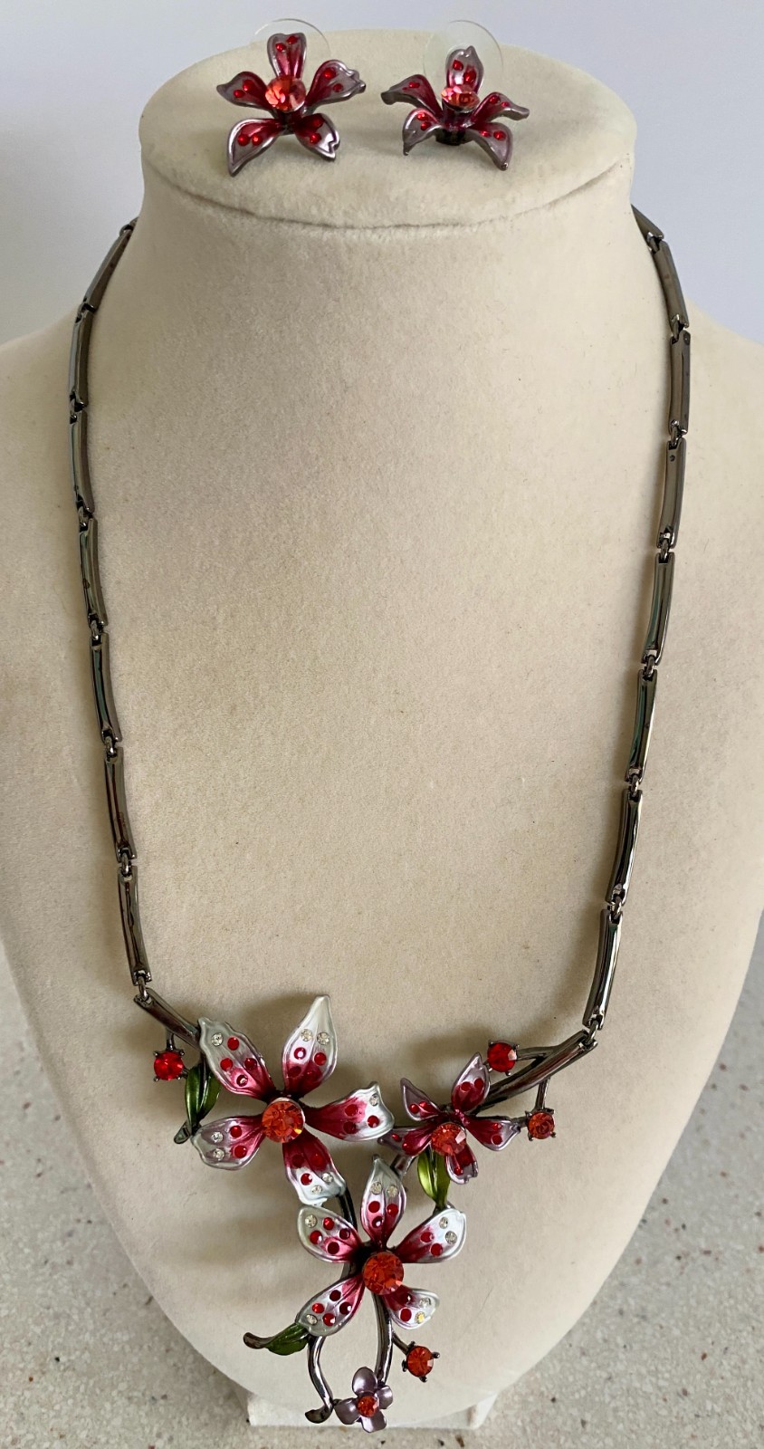 Vintage Ruby Red Enamel & Rhinestone Floral Statement Set Necklace Earrings