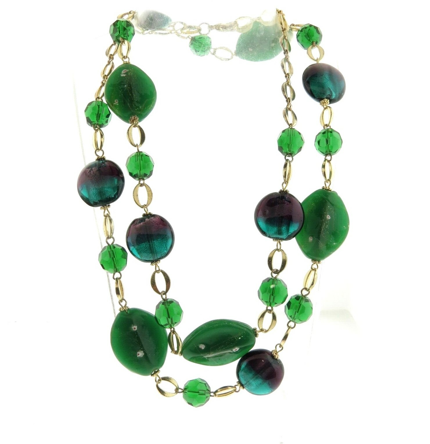 Green Foiled Glass Bead Necklace 1 x 37″