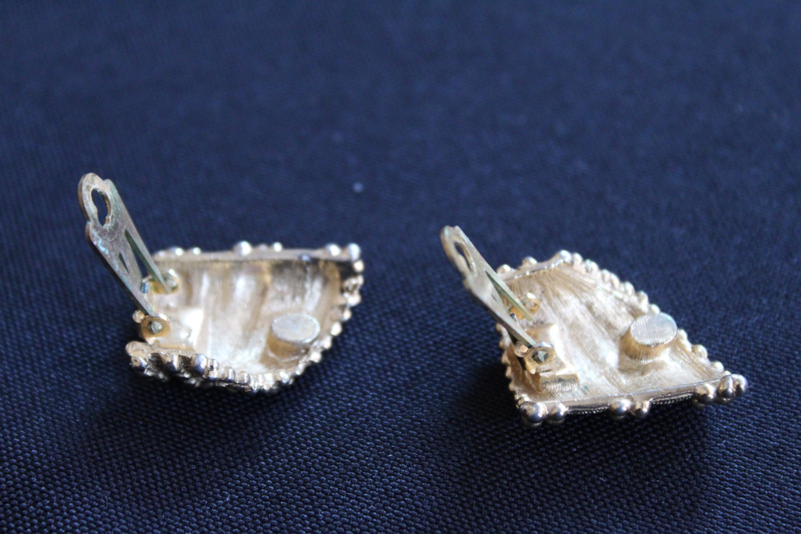 Vintage Orena Paris Gold Tone Earrings – Clip