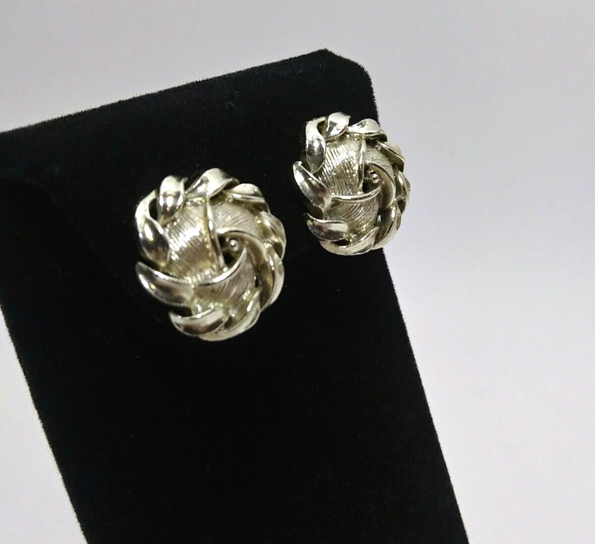 Vintage Lisner Metal Knot Screw Back Earrings