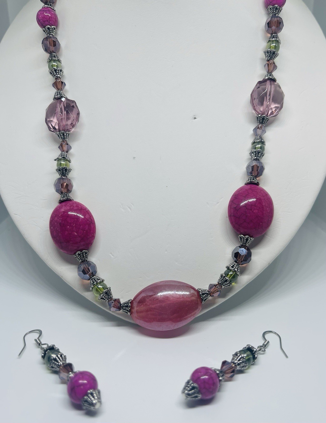 Vintage 80’s Pink And Green Glass And Crystal Bead Necklace & Earrings Set 20”