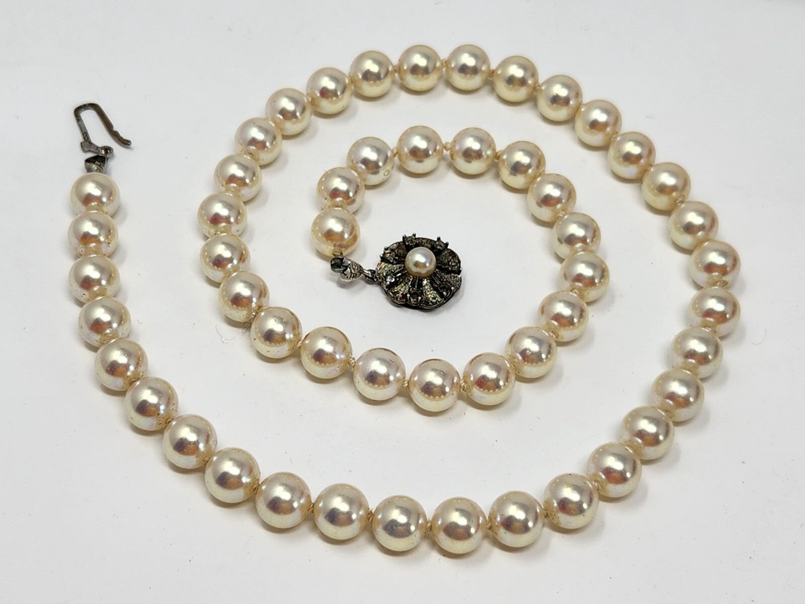 Heavy Hand-Knotted Faux Pearl Necklace 19″ Sheen 8mm Hook Clasp Marked 835 VTG