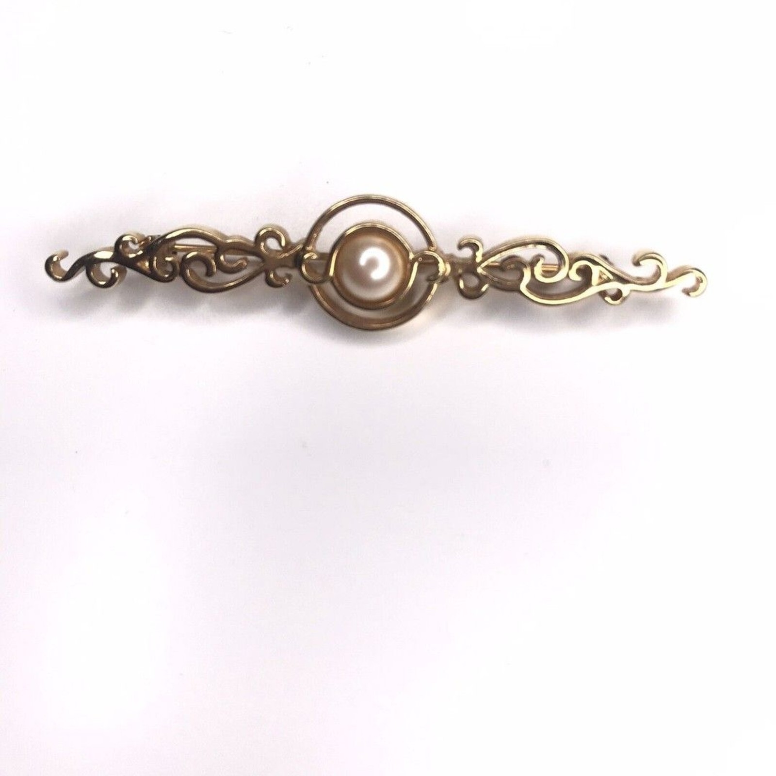 Vintage Monet Jewelry Brooch Pin Signed Gold Tone Faux Pearl