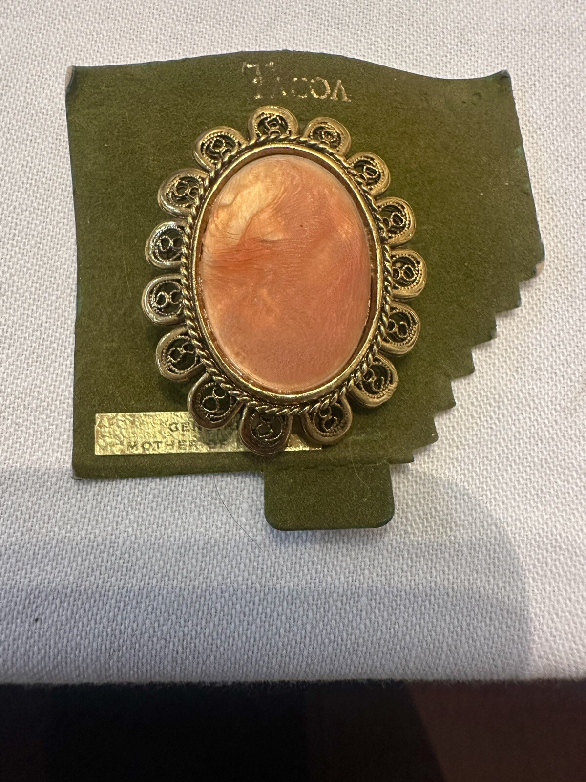 Vintage Signed Tacoa Genuine Mother of Pearl Brooch – Gold Tone