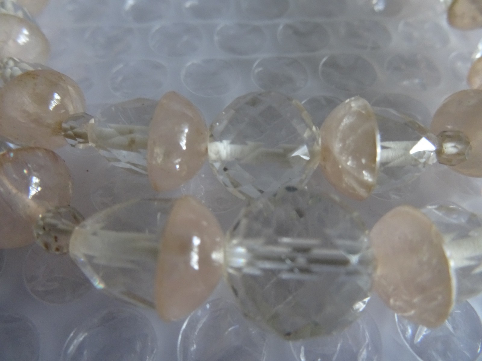 nECKLACE FACETED CRYSTALS PINK CHAMPAGNE GLASS DOUBLE STRAND VINTAGE neocurio