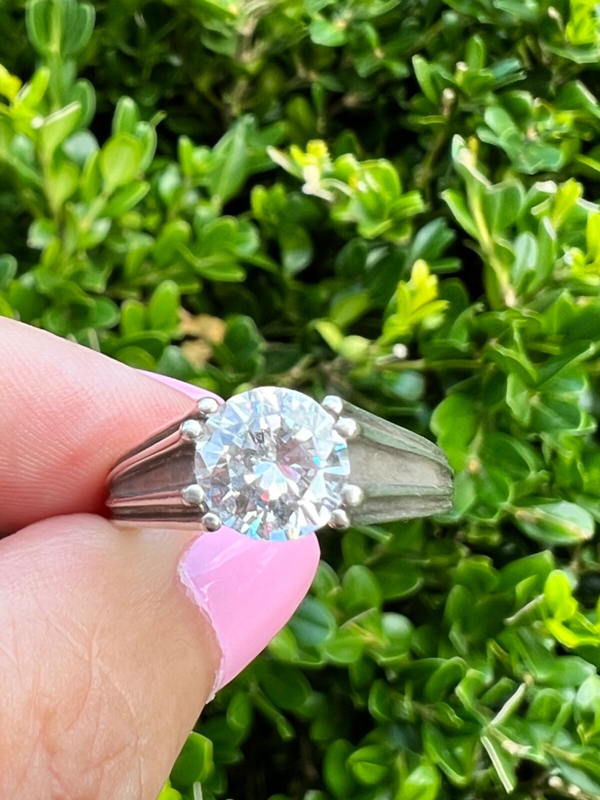 VINTAGE ROUND CZ TENSION SETTING RING 925 SS HEART DETAIL ENGAGEMENT WEDDING