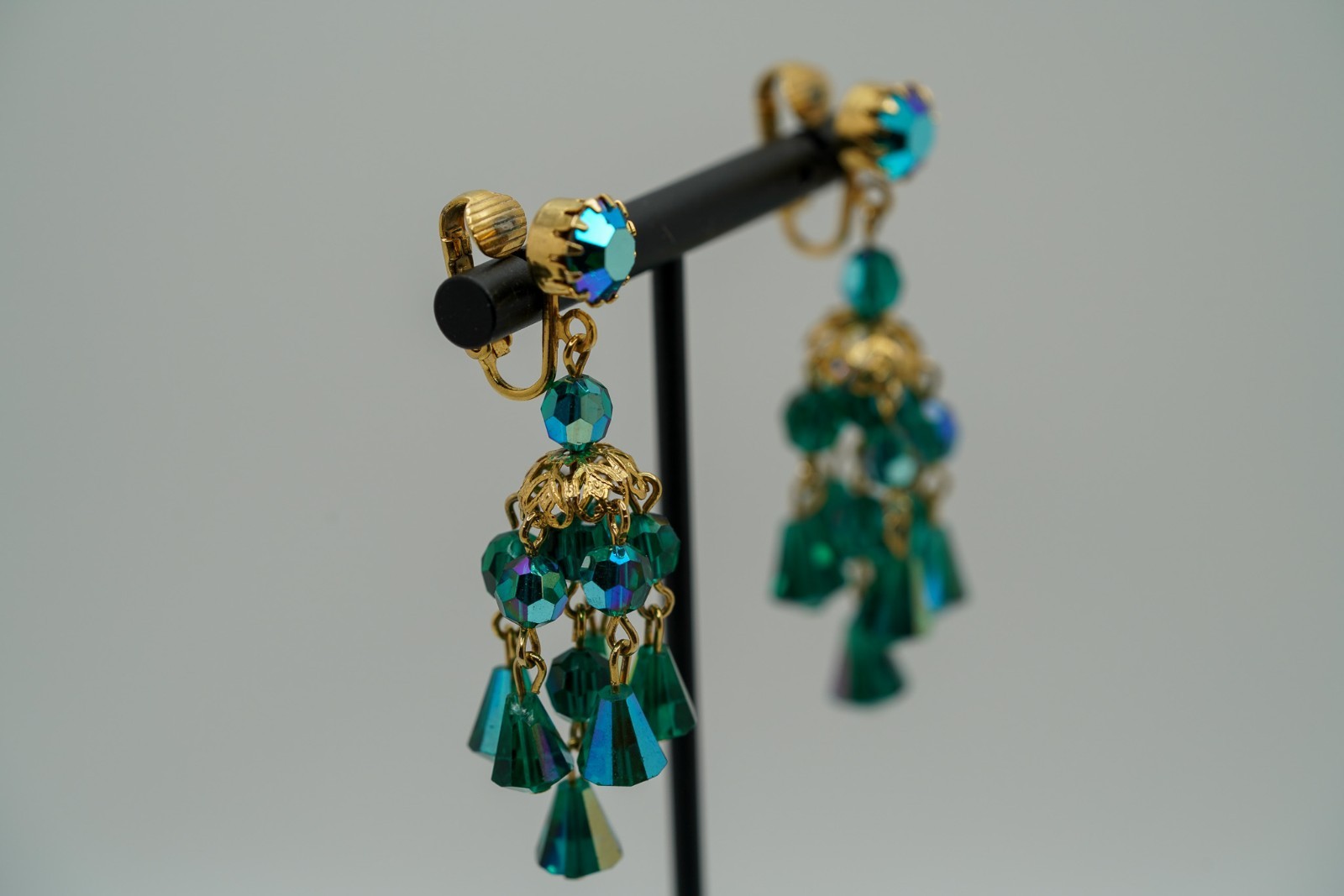 Vintage Green Blue Iridescent Chandelier Dangle Earrings 5.7cm EB1