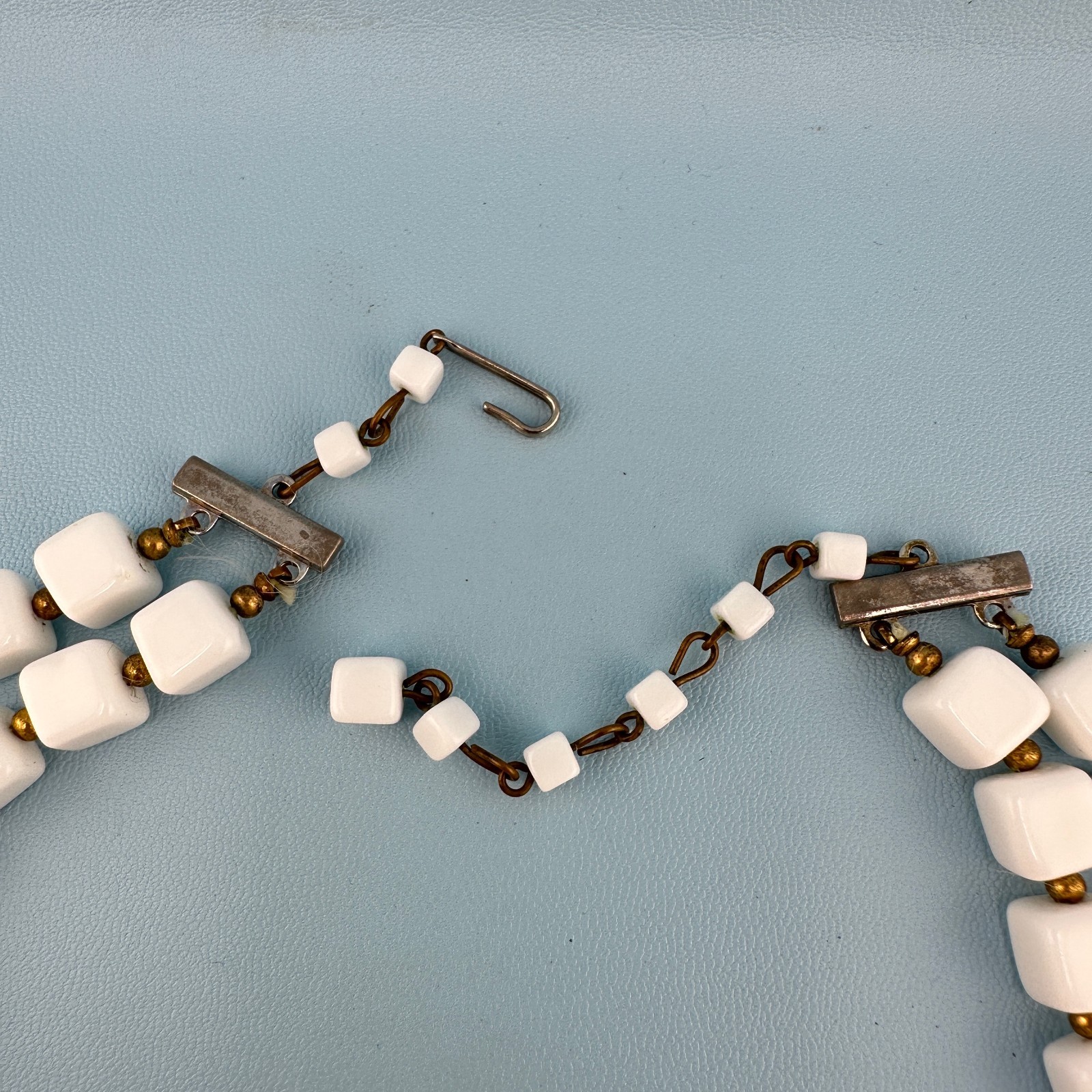Vintage White Milk Glass Necklace Double Strand Square Shape Bead Retro Mod 18″