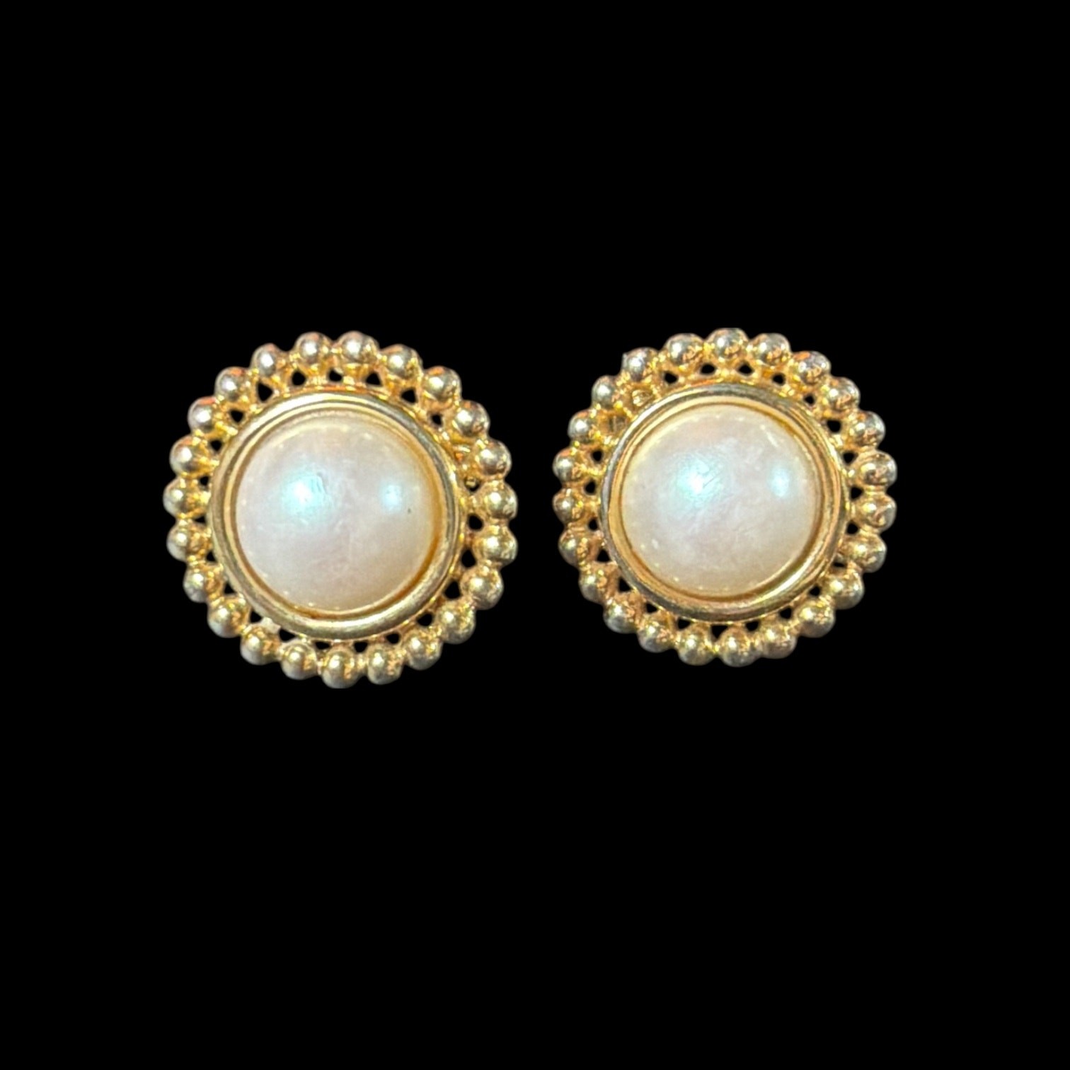 VTG Anne Klein Adjustable Clip On Earrings, Round Faux Pearl Cabochon Gold Tone