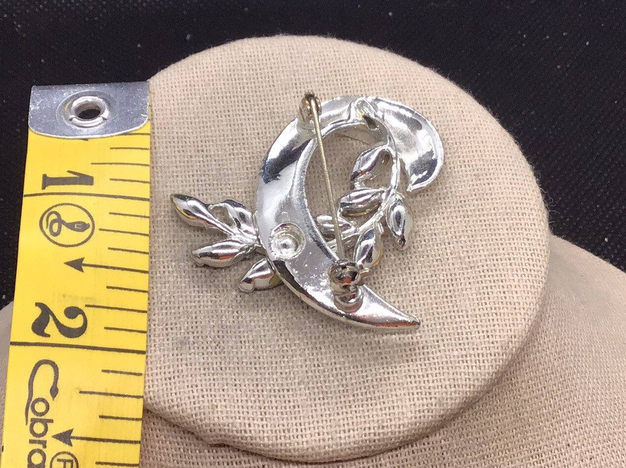 Vintage Costume Clear Glass Stone & Rhinestone Floral Pin “AS IS” E002