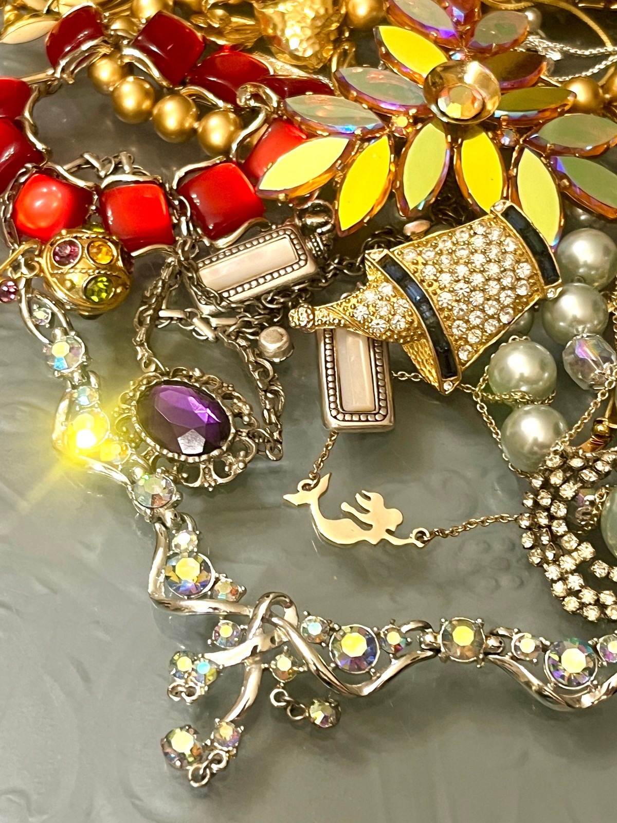 Vintage & Costume Jewelry Lot Coro Mode Art Trifari 1928 ART Rhinestone +