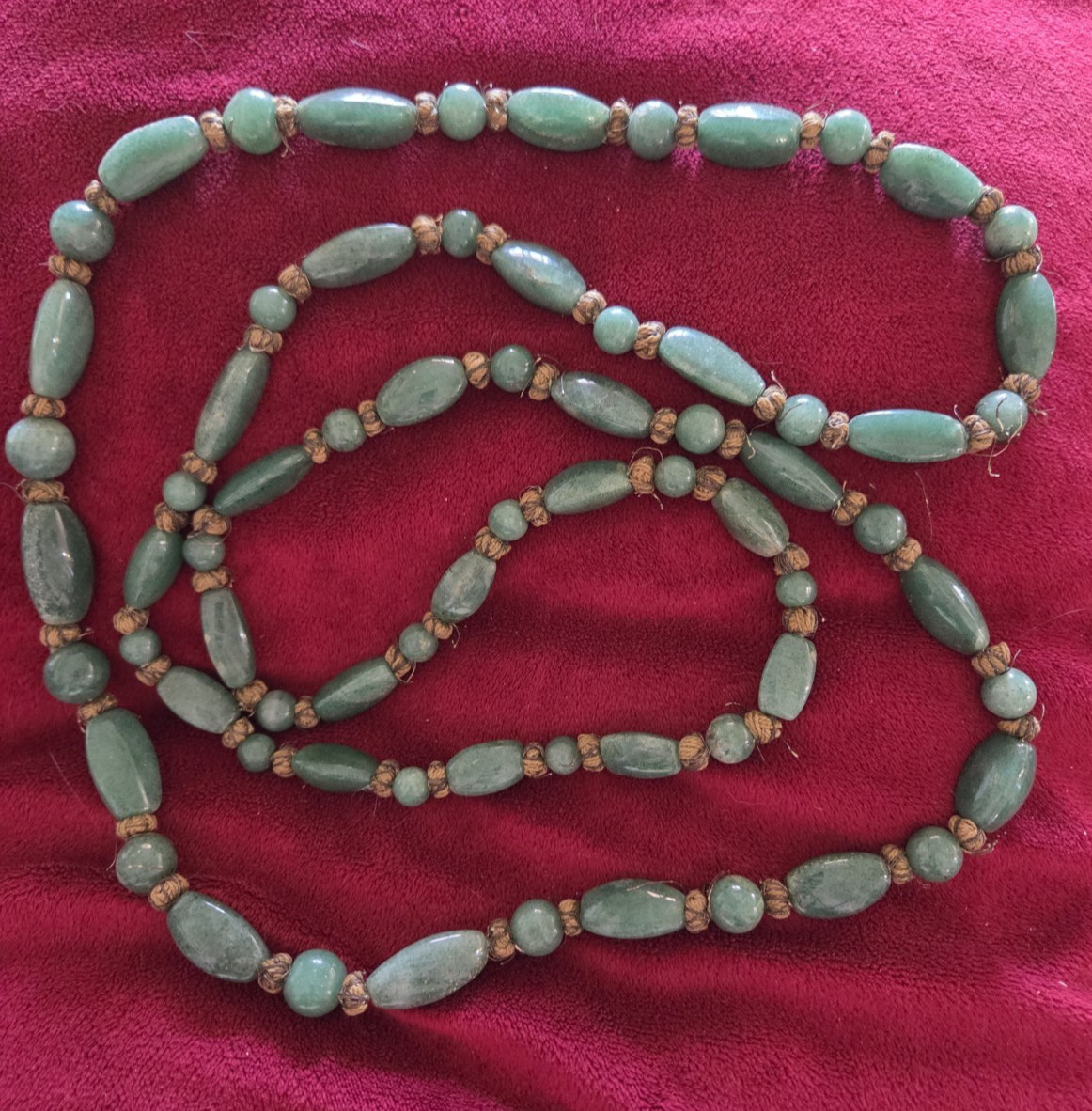 VTG 60s Jade Green Chalcedony Agate Necklace Beaded Hand Knotted Bloodstone #129