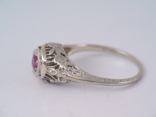 ANTIQUE ART DECO 18K WHITE GOLD FILIGREE LAB RUBY STONE RING sz 5 3/4