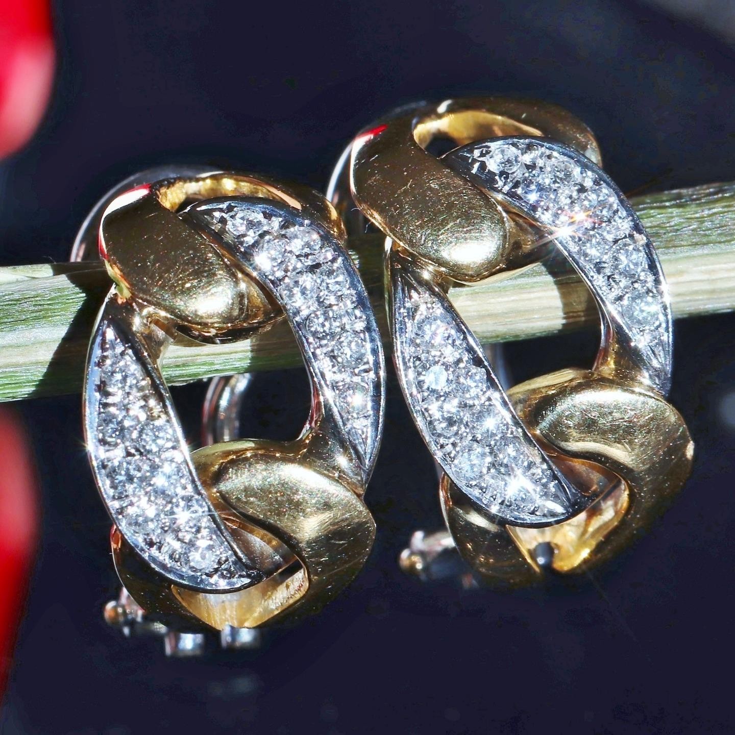 18k 750 multi tone gold earrings 0.35c natural diamond 0.72″ dangle 12.30g N3308