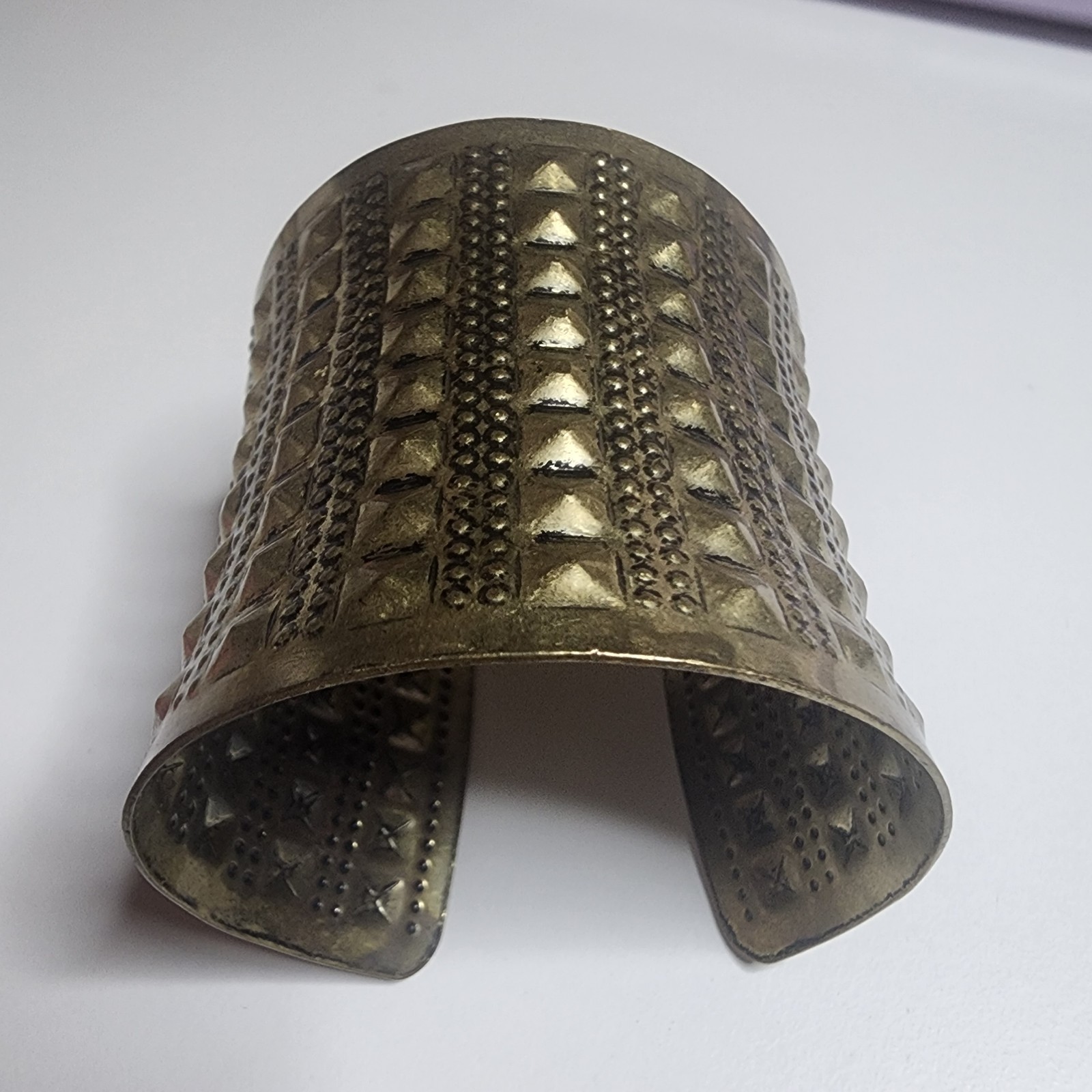 Vintage Wrist Cuff Arm Bracelet Golden Tone Metal Gypsy Egyptian Gladiator Cool