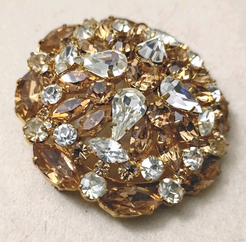 Large Vintage Austria Topaz Clear Crystal Round Circle Domed Brooch Pin (nice)