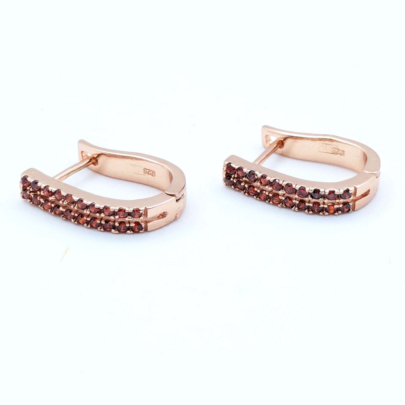 Vintage Luxury Earrings Sterling Silver 925 with Bright Red Stones -4.79g. | #16