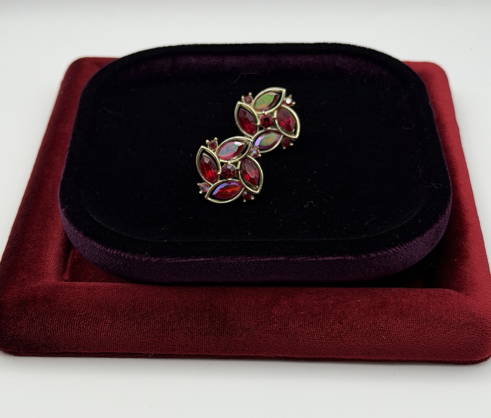 VTG Lisner Screw Back Earrings Red & Aurora Borealis Rhinestone Floral Design
