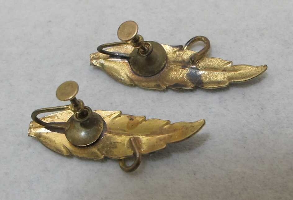 Vtg Light Teal Blue Enamel Gold Tone Slender LEAF Screw Back 1-1/2” Earrings