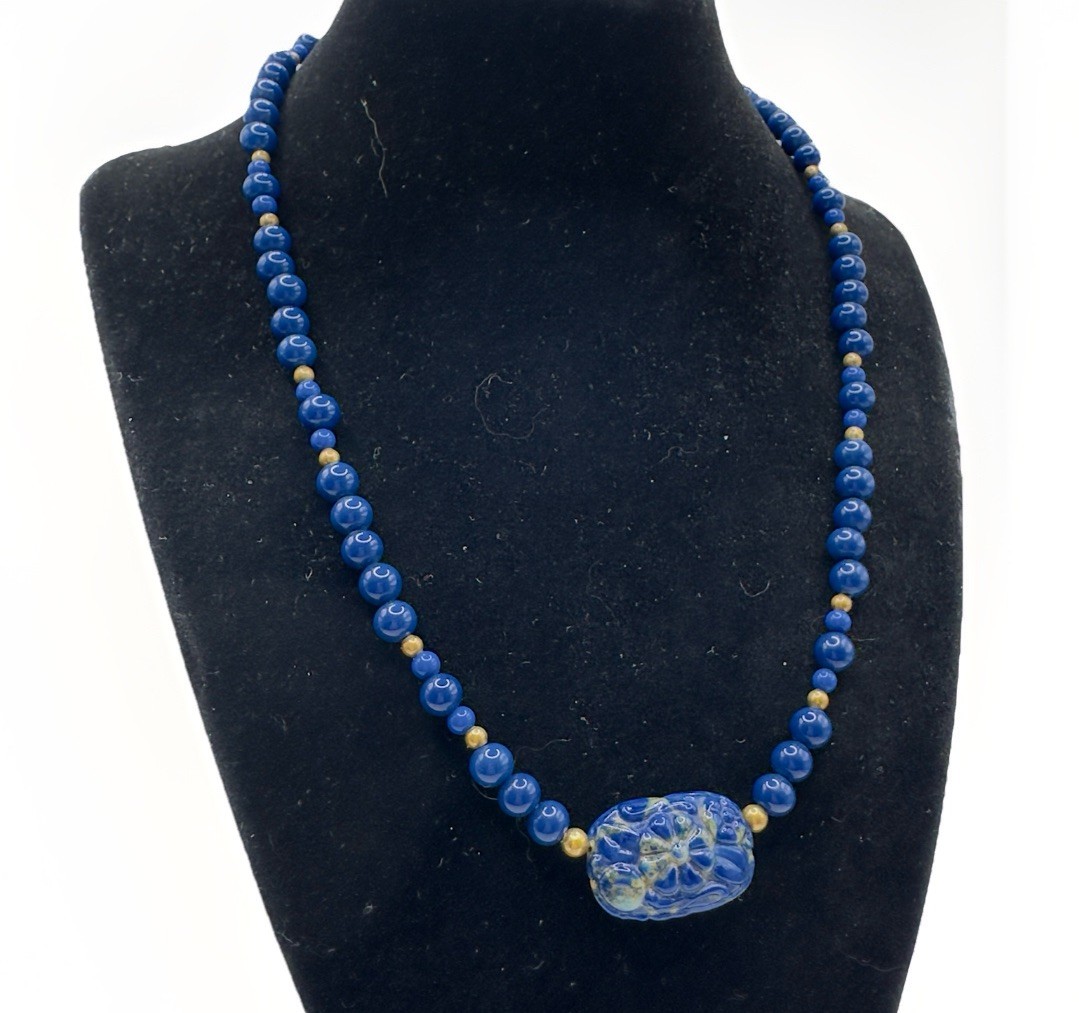 Artisan Blue Beaded Necklace Carved Floral Center Brass Hook Clasp 18″ Handmade