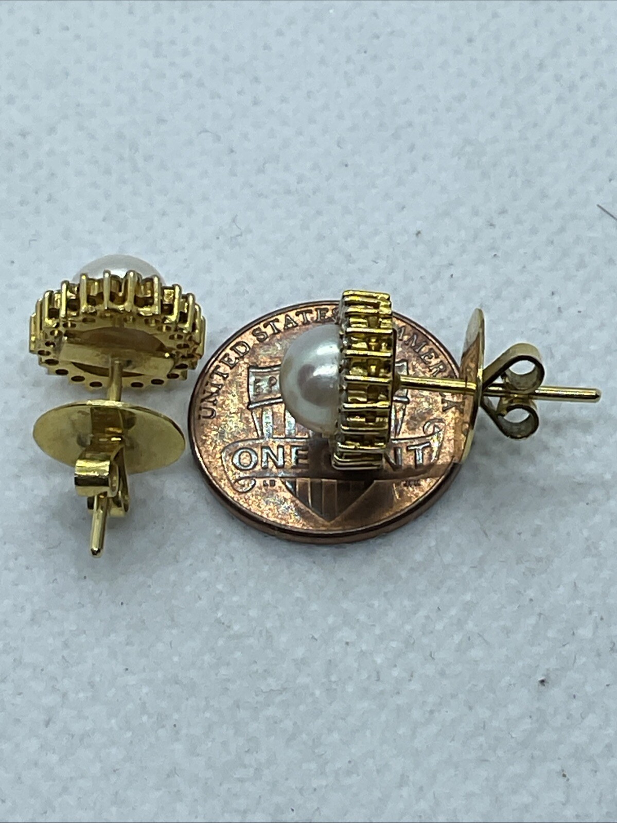VINTAGE HANDMADE Solid 12K Yellow Gold Pearl & Diamond HALO Style STUD Earrings