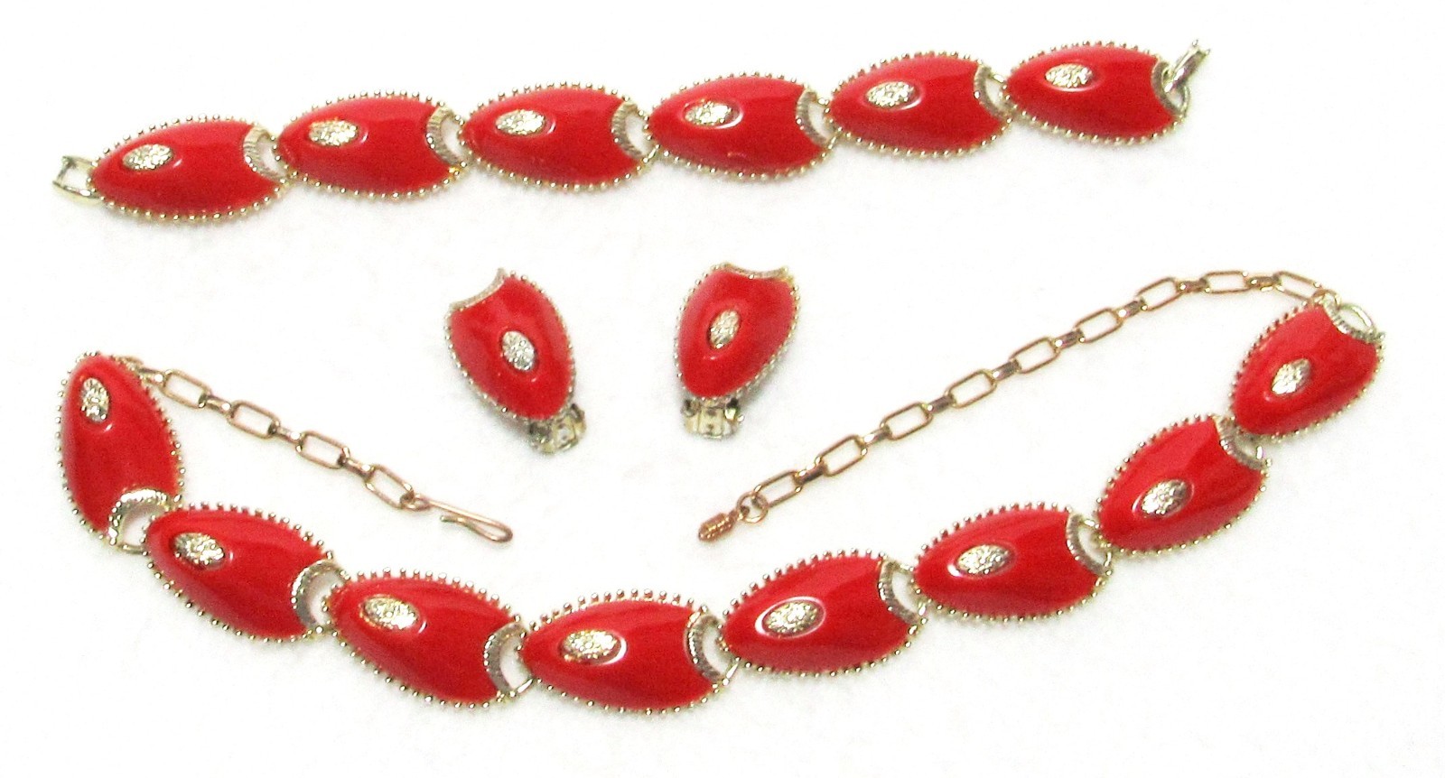 Retro Vintage Red w/Gold Accents Choker Necklace Link Bracelet Clip Earrings Set