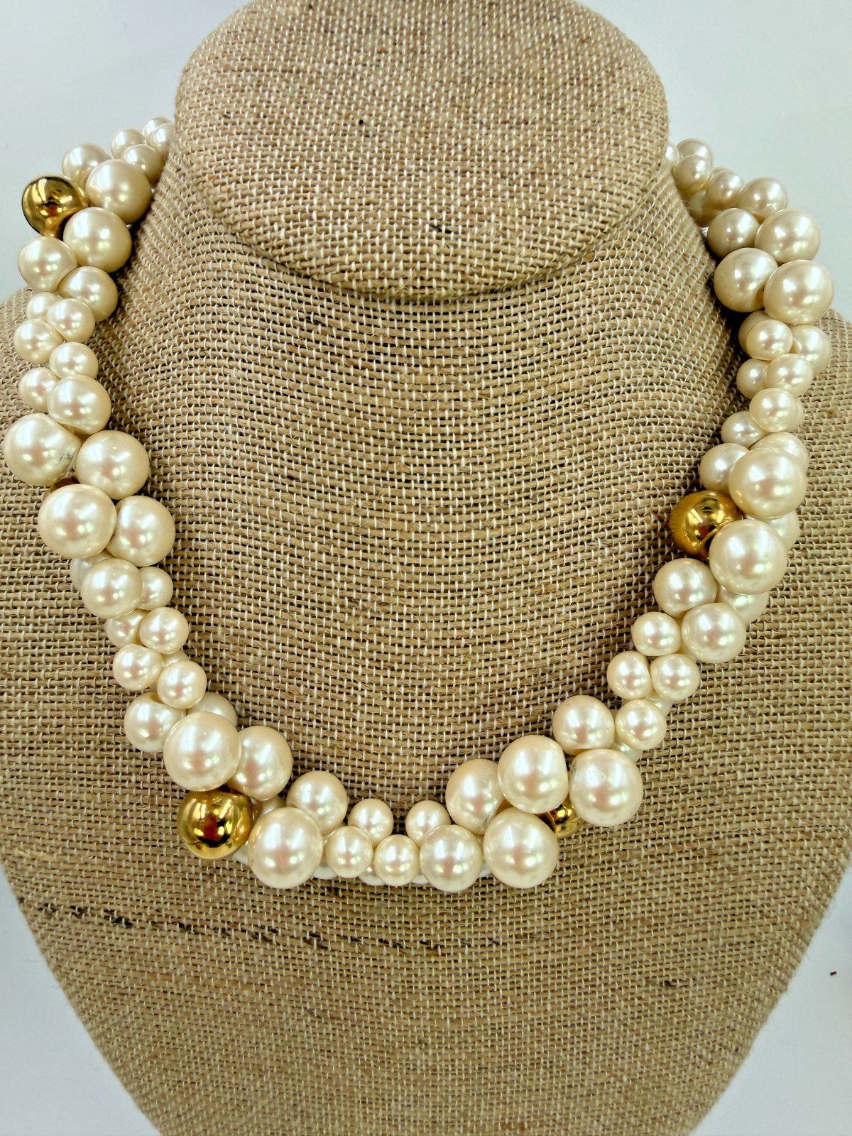 Vintage Necklace Trifari Popcorn Simulated Pearl Bubble Bead Statememnt 18 in
