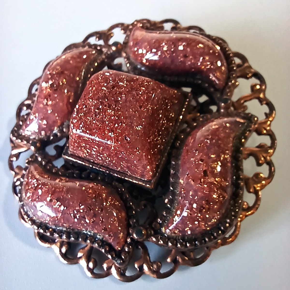 Vintage Filigree Copper? Brooch w Smooth Raised Speckled Goldstone-style Cabs