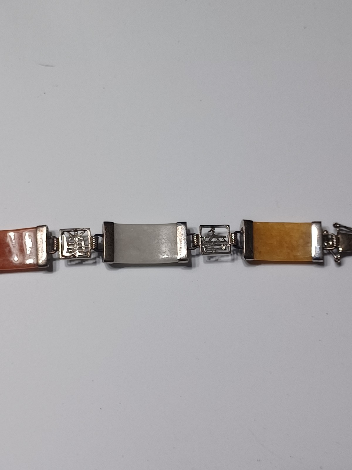 VINTAGE DBJ STERLING SILVER & JADE GEMSTONES BRACELET CHINESE MOTI