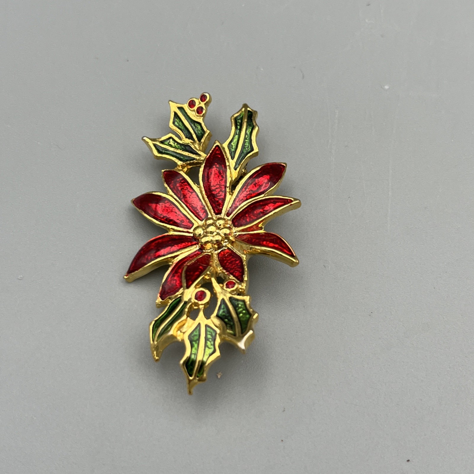 Vintage Christmas Poinsettia Holiday Pin Brooch Green Red Enamel Gold Tone 2”