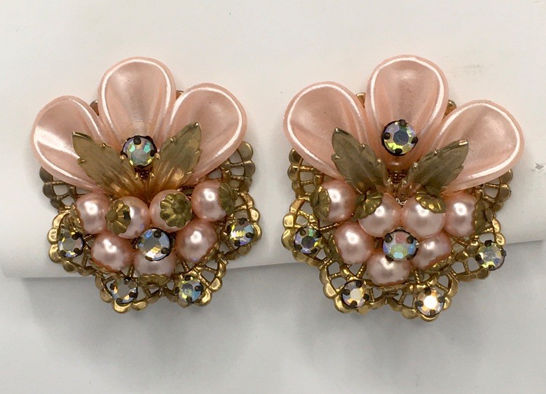 Stunning Vintage Estate Pink Bead & AB Crystal Cluster Cip On Earrings