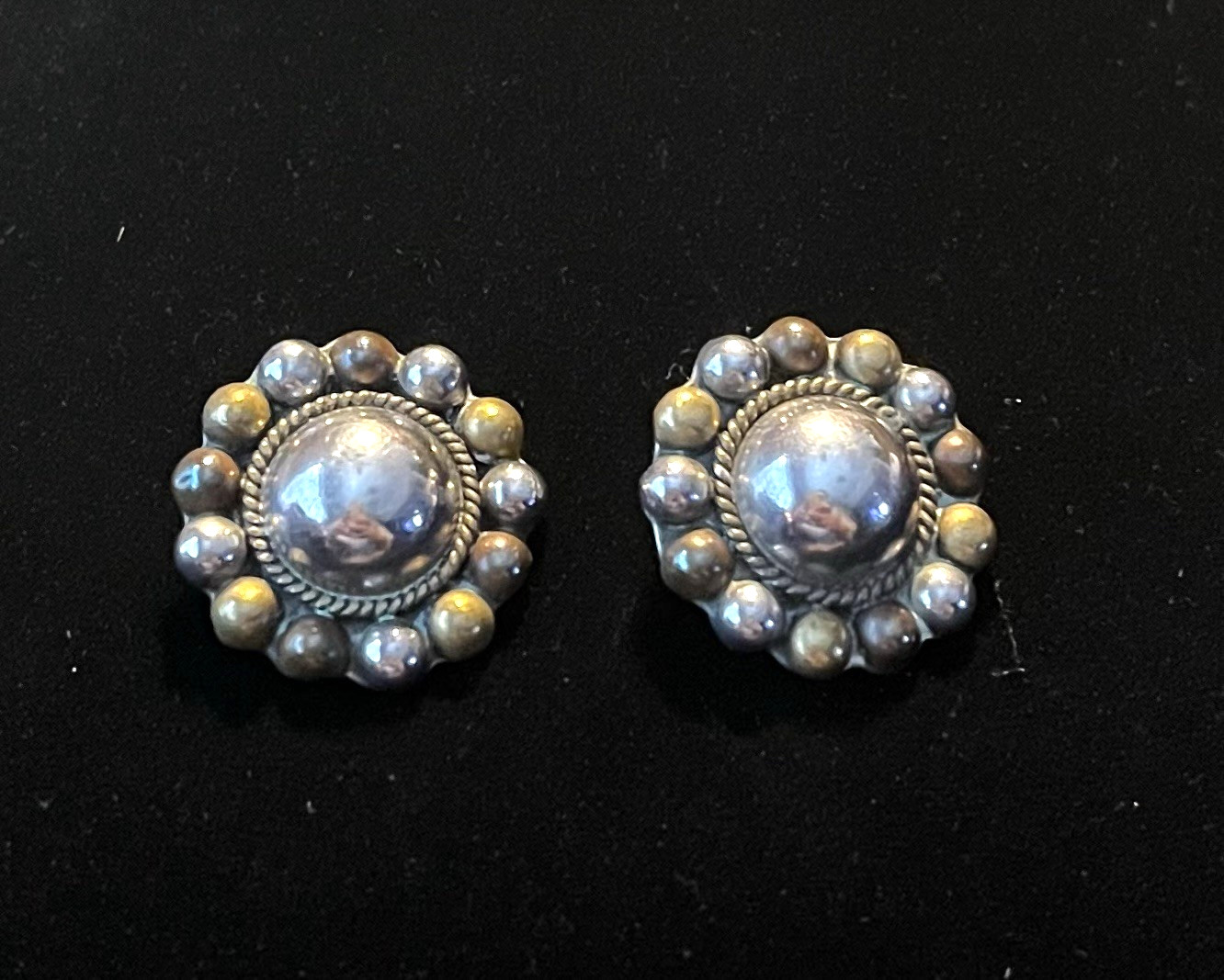 Vintage Sterling Silver 925 Mixed Metal Clip On Earrings Taxco Mexico