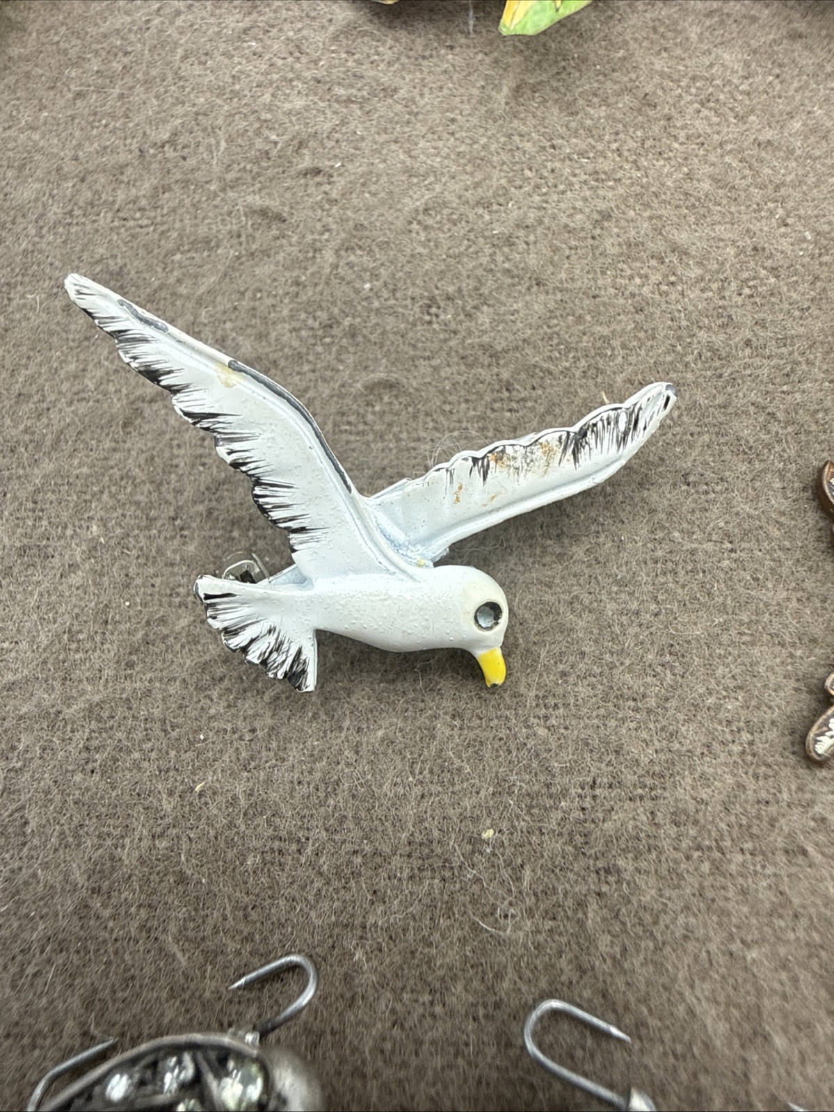 Vintage Mixed Lot of Brooches Pins Animals Gold and Silver Tone Bird Theme