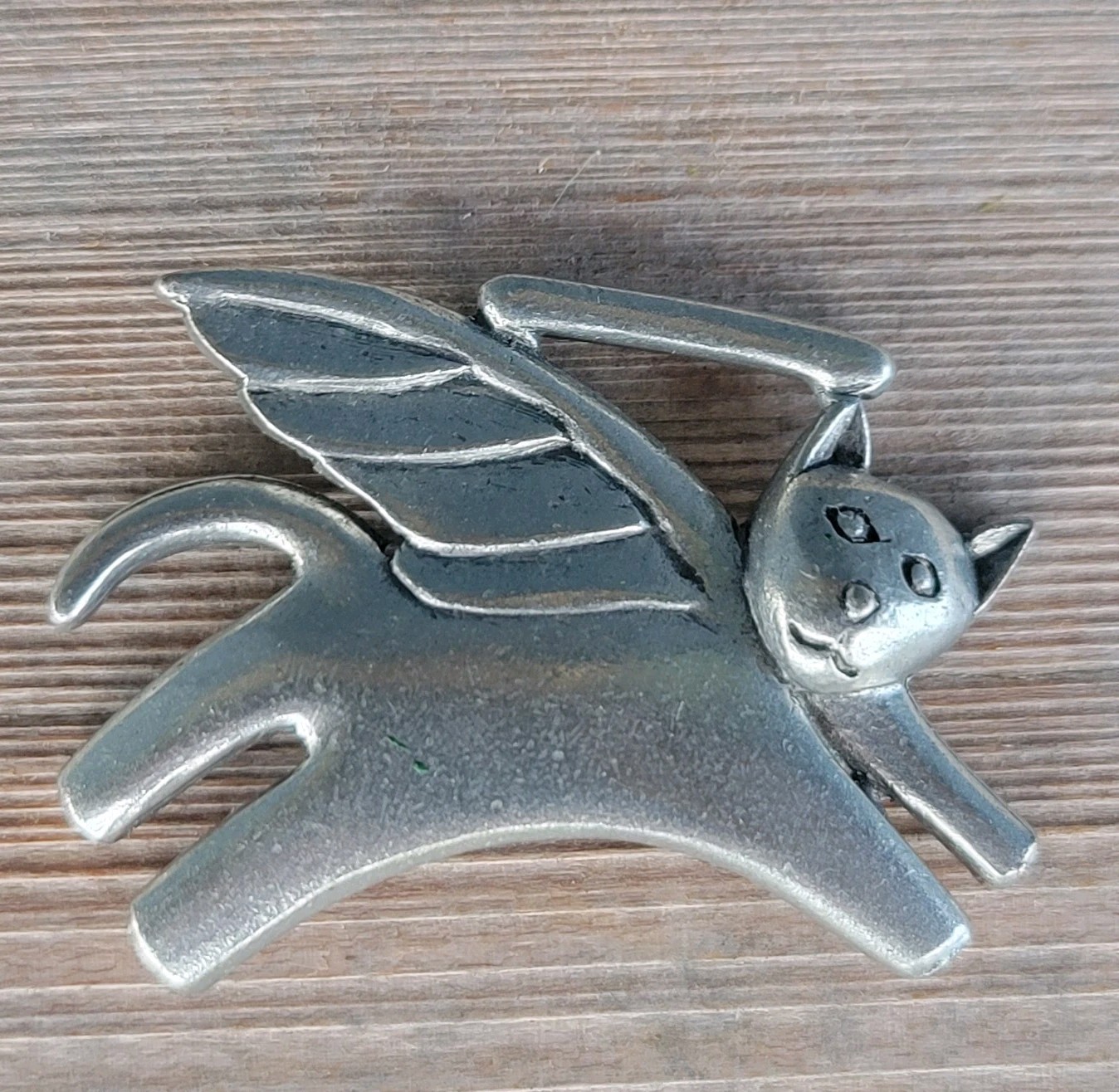 Vtg J. Clift Pewter Cat Pendant – Angel Cat Memorial Modernist Style 1.5″