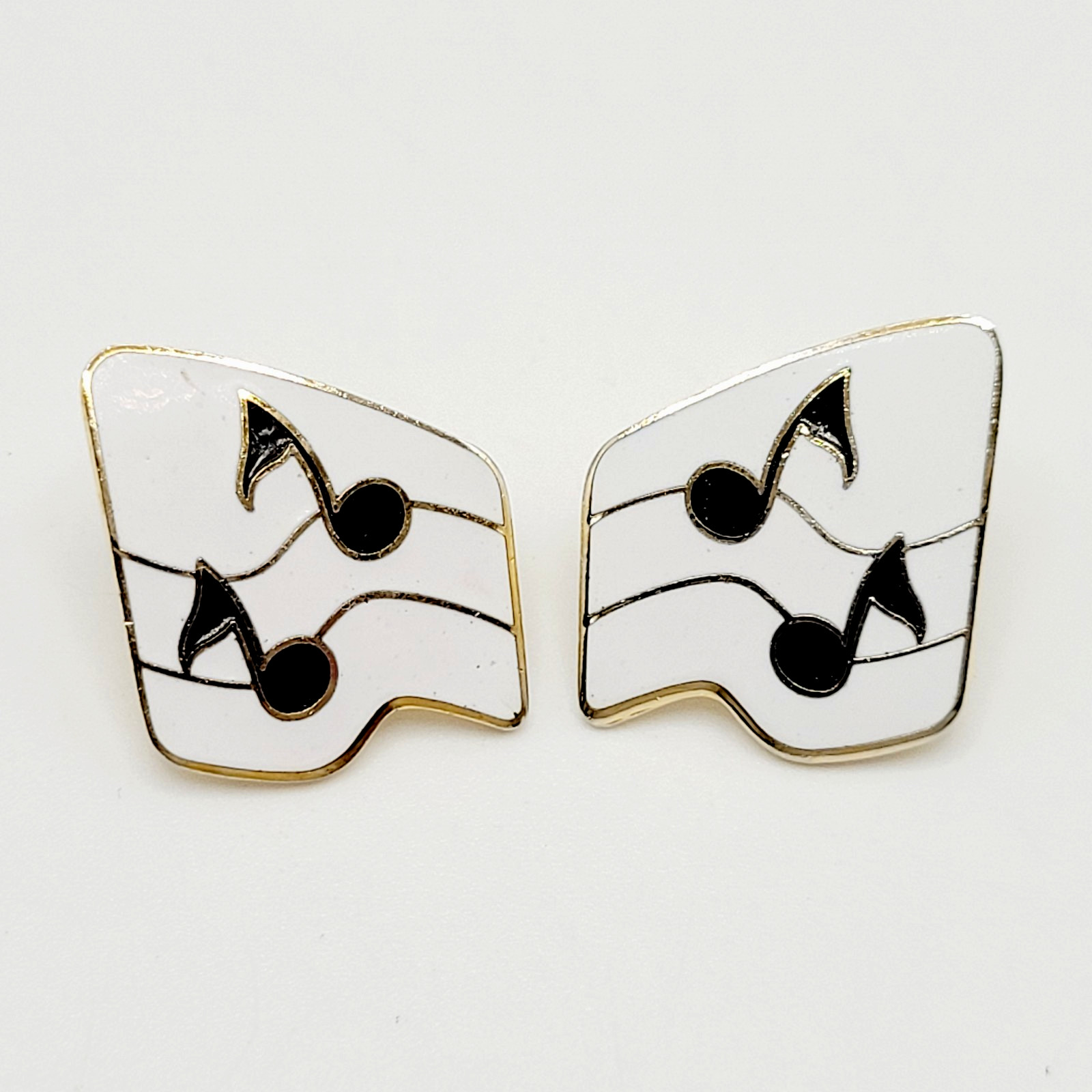 Musical Note White Black Enamel Gold Tone Pierced Stud Vtg Earrings Discovery
