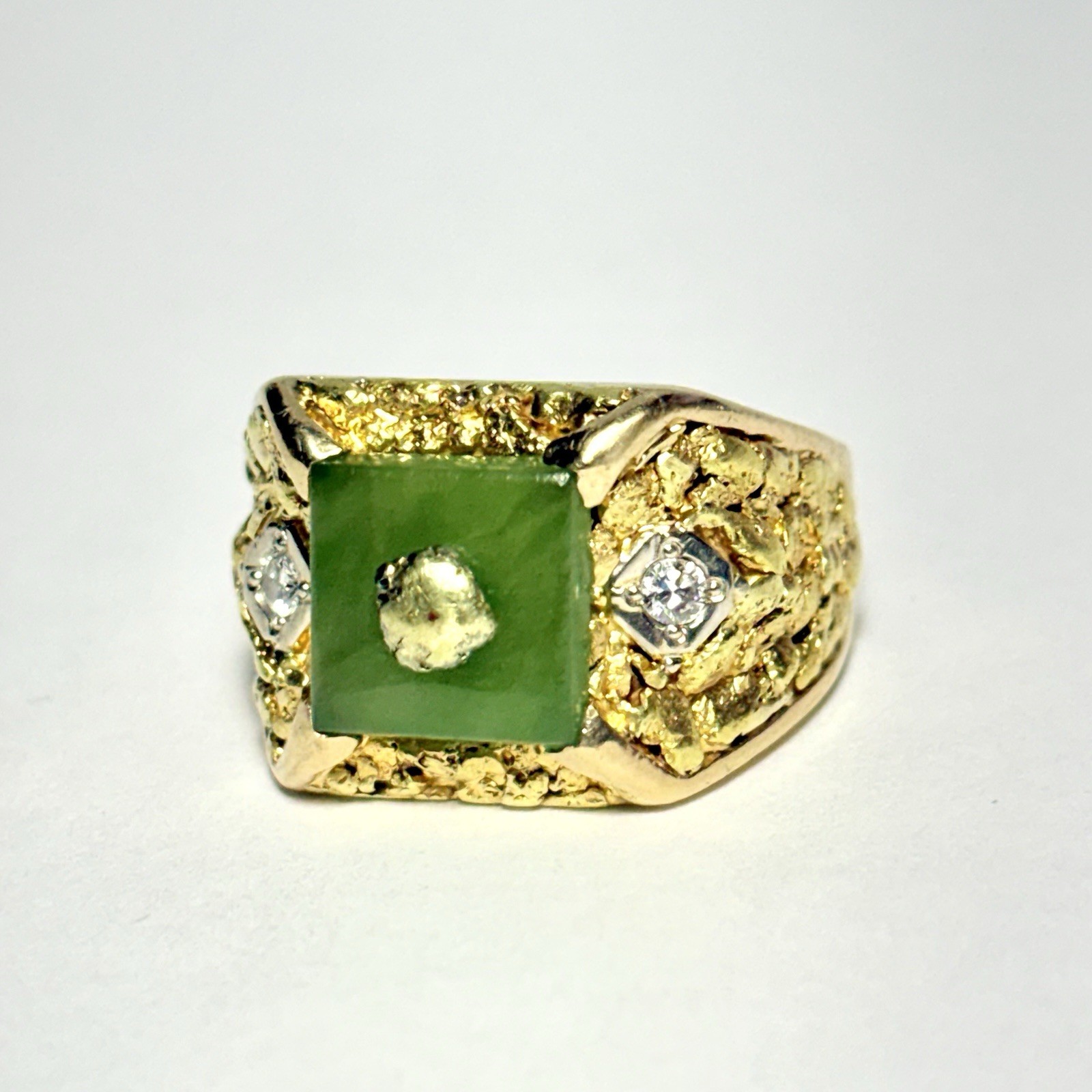 Vintage 10K Yellow Gold Jade 18.5K Nugget .06ctw Diamond Size 9 Men’s Ring 13.1g