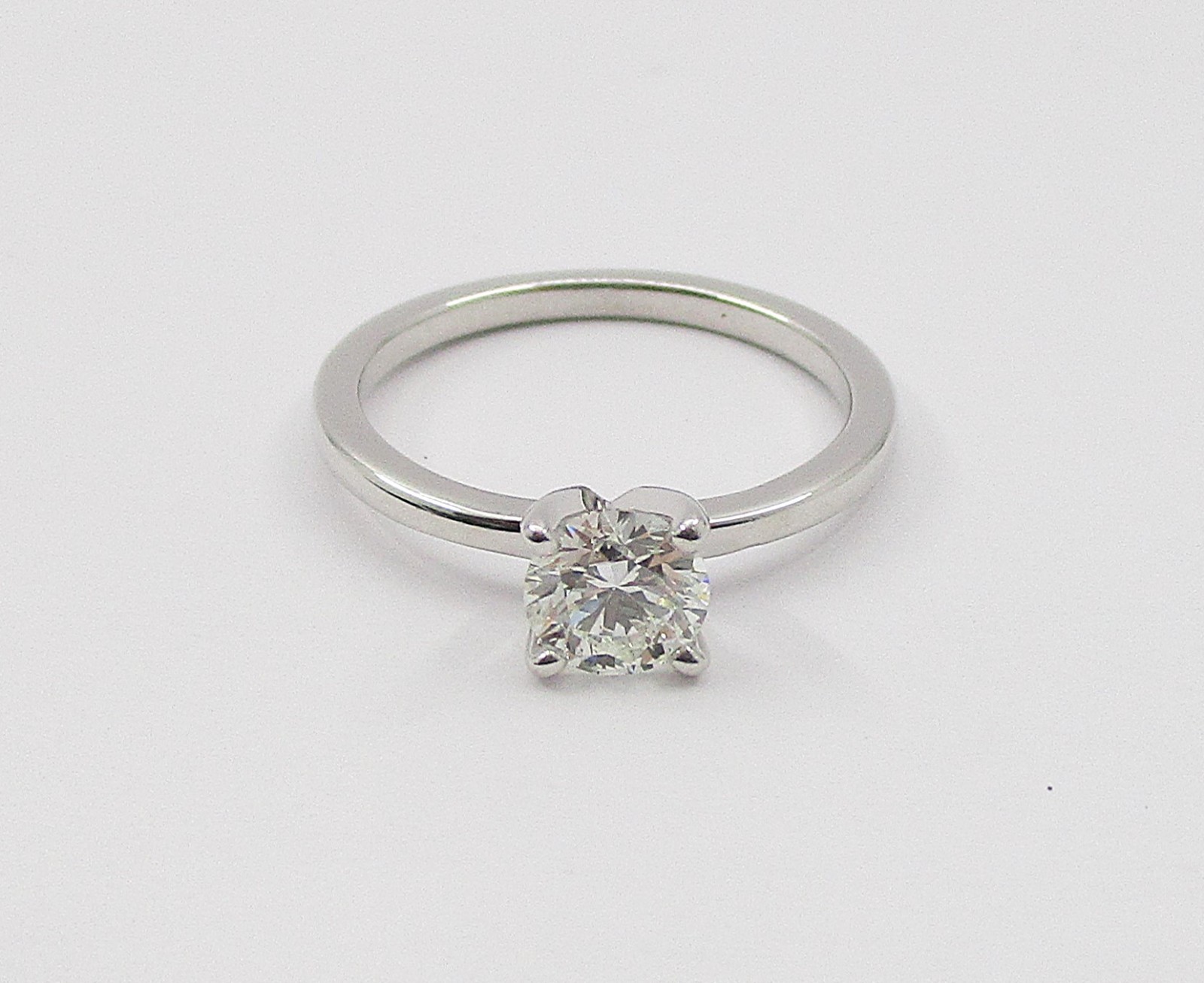 0.56CT GIA Certified Round Diamond Engagement Style Ring 14K White Gold Sz 4.25