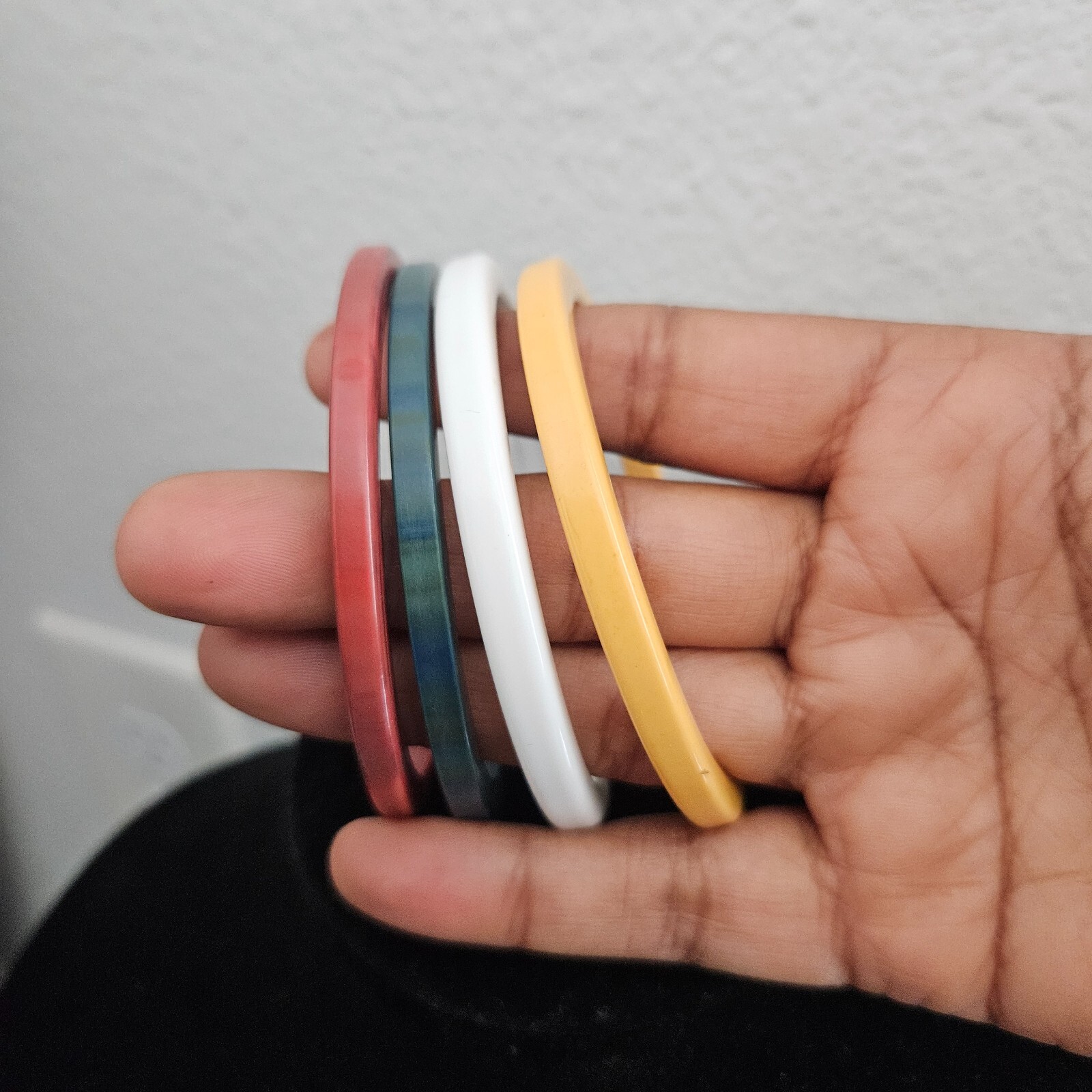 Vintage Gorgeous Bangles Earthtones Marble Clanky Lightweight Set Of 4