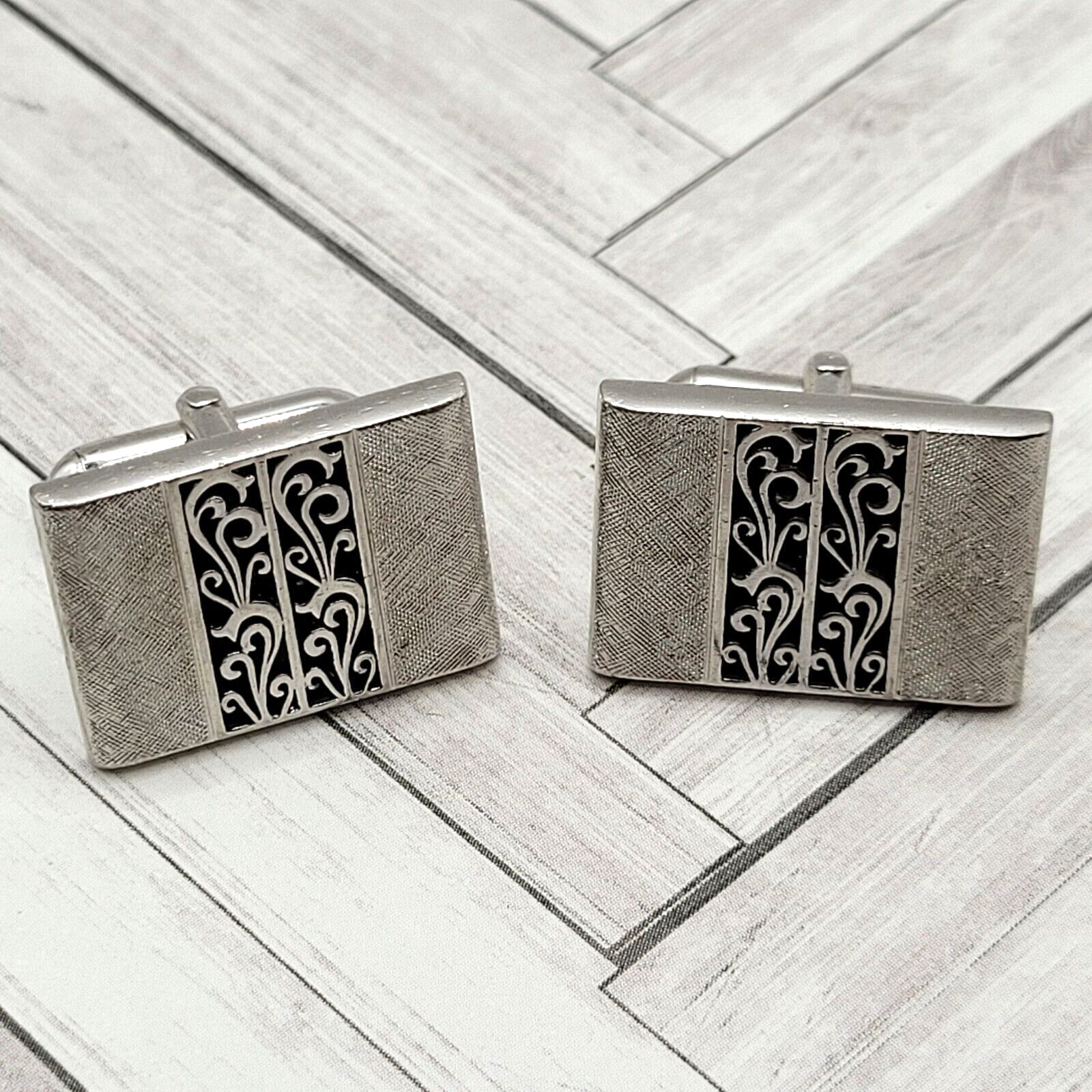 SWANK Vintage 1970 to 80s Silver Tone Textured Finish Filigree Center Cufflinks