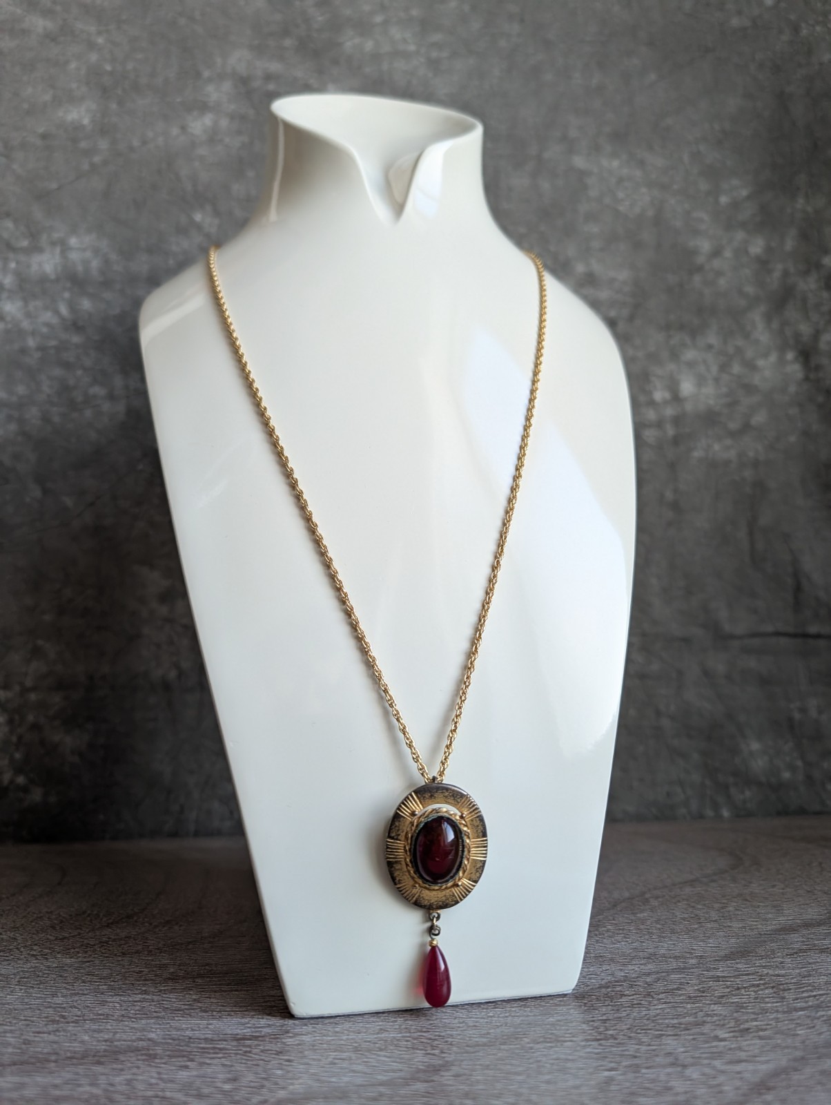 Vintage Lui Chantant Victorian Revival Convertible Brooch Pendant Necklace
