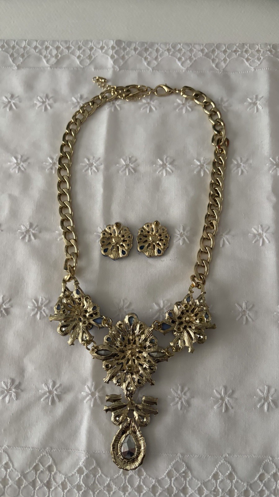 Vintage Retro 1960S Signed Marvella Necklace And Clip Earrings
