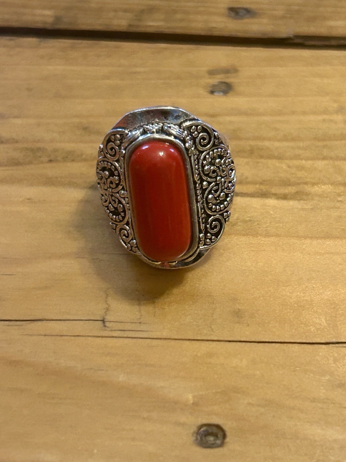 Vintage Red jewelry Set. 18” Necklace , Size 8 Ring and Earrings.