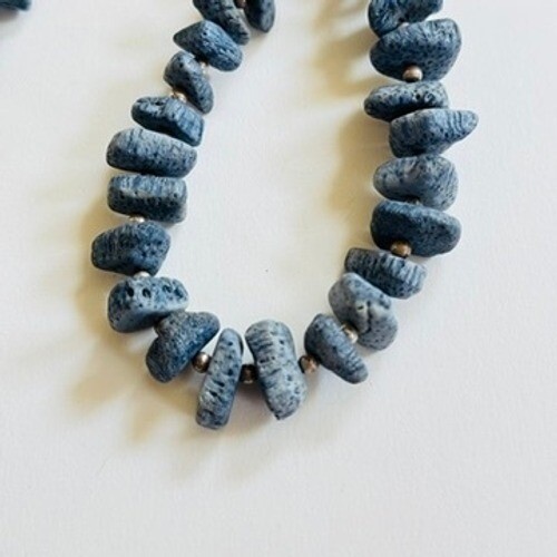 VTG Sponge Coral Necklace Authentic Genuine Natural Choker Blue Beaded Collar