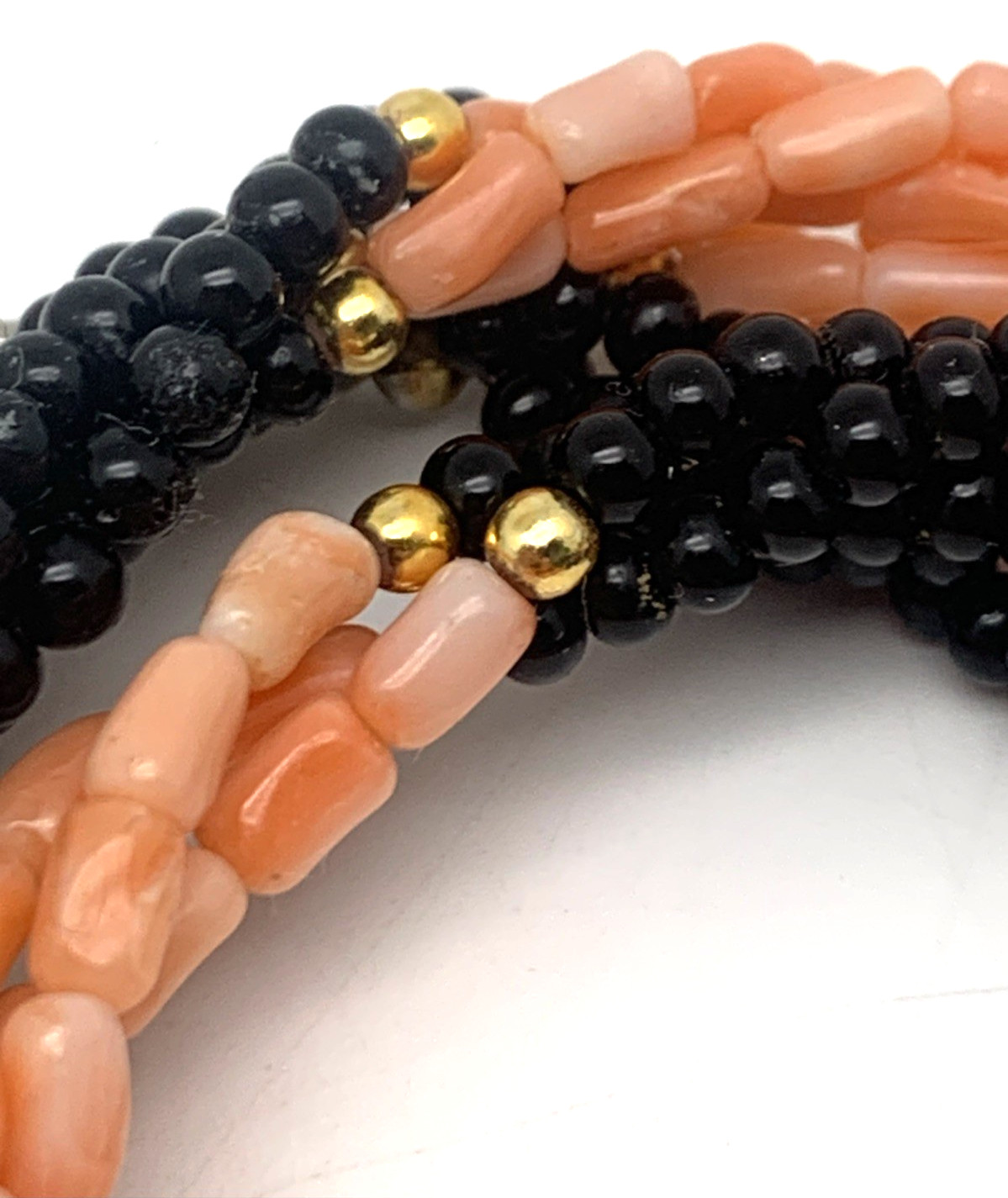Vintage Twisted 3 Strand Coral & Onyx Beaded 30″ Necklace
