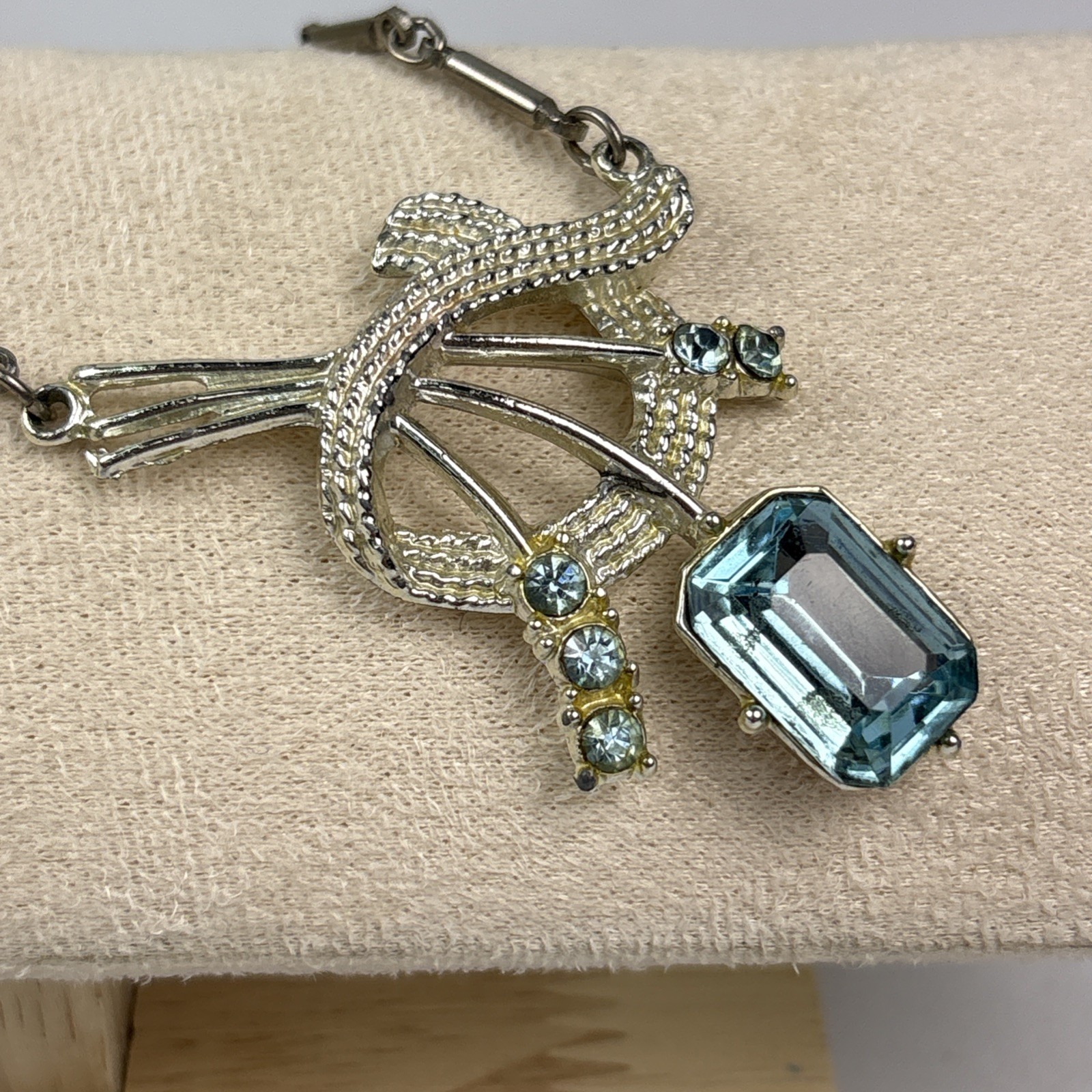 Vintage Aquamarine Topaz Gem Silver Tone Rhinestone Boquet Necklace 50’s 60’s